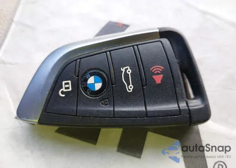 2022 BMW X1 xDrive28I z USA, uszkodzony, nr VIN WBXJG9C08N5U54994